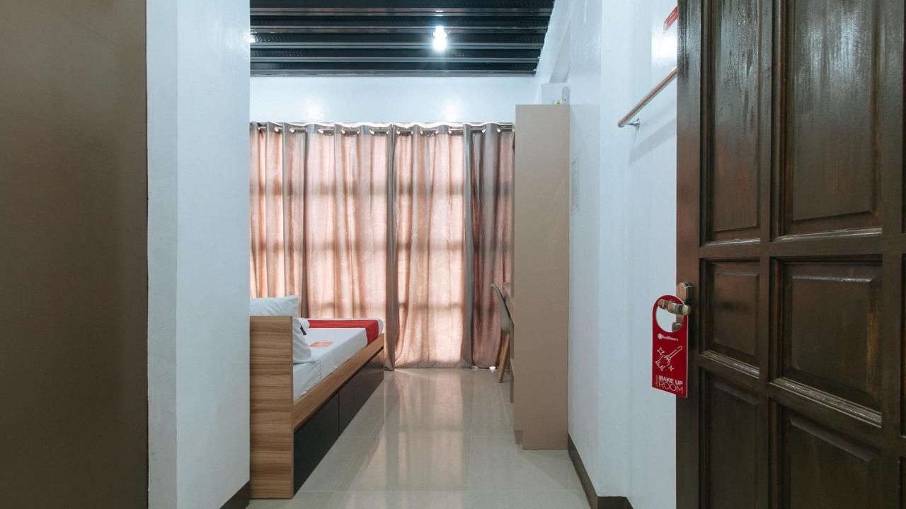 Reddoorz Near Iloilo International Airport Hotel Cabatuan Luaran gambar